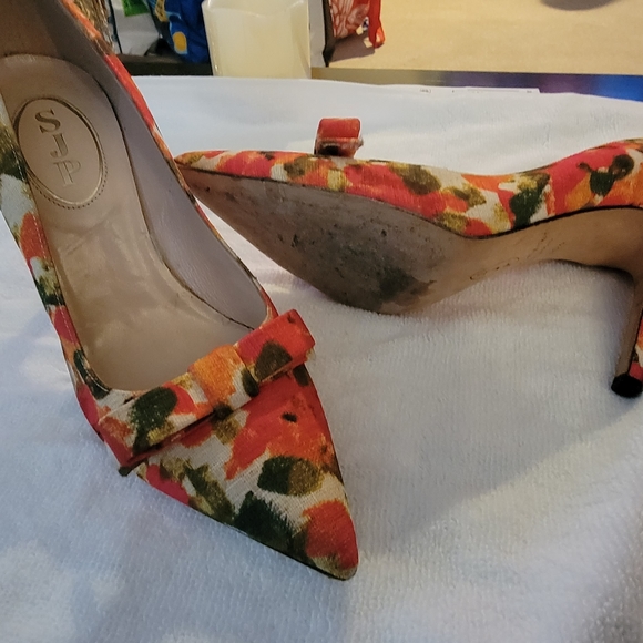 Orange floral heels - Picture 2 of 4
